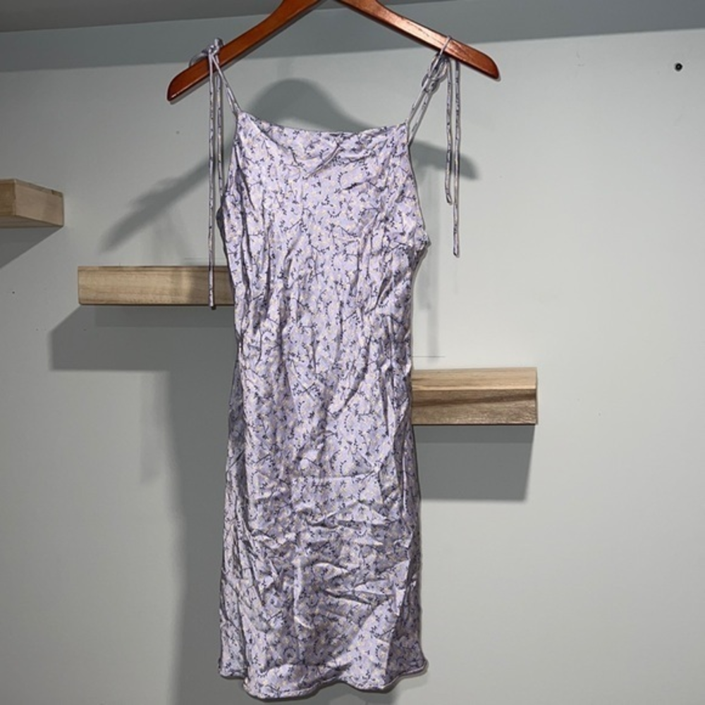 Zara floral purple‎ satin dress